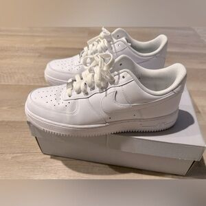 White AF1